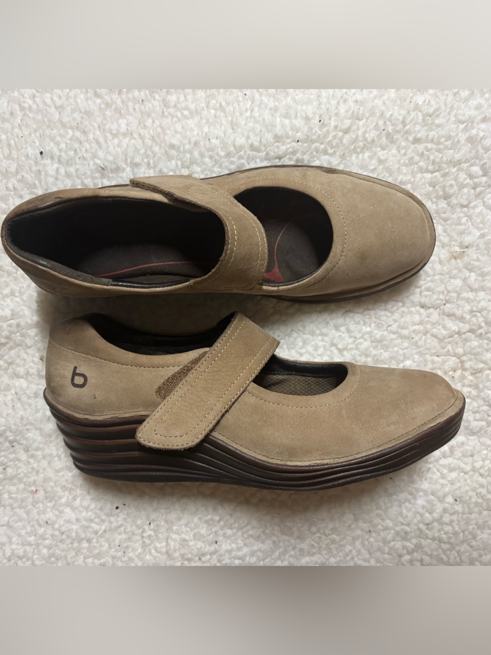 Bionica Shoes Women Mary Jane Wedge Heel Size 10 Suede Comfort